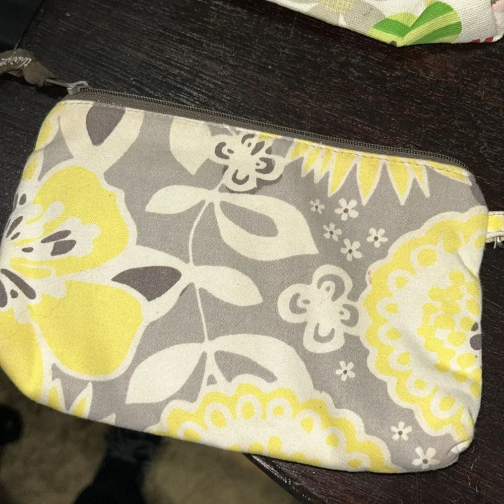 EUC Retired thirty one cosmetic pouches